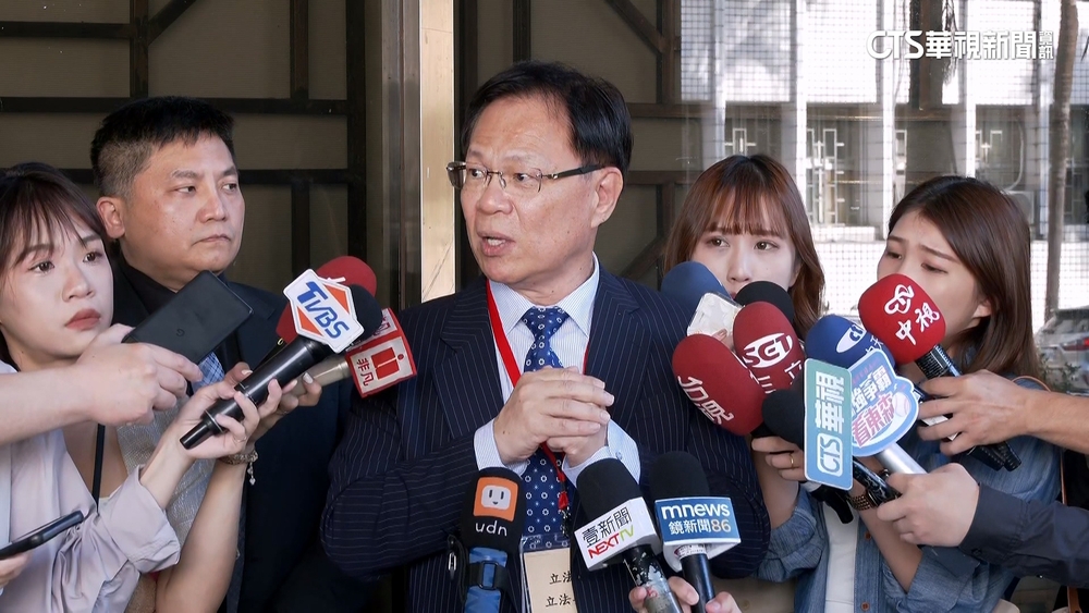 考察北檢「偵查不公開」　張啟楷：做不好就刪預算