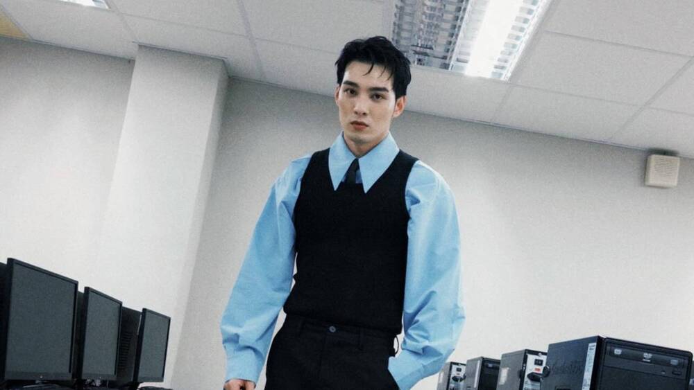 遭檢舉公然散布猥褻照　黃偉晉還原真相：男性友人穿塑膠假胸部