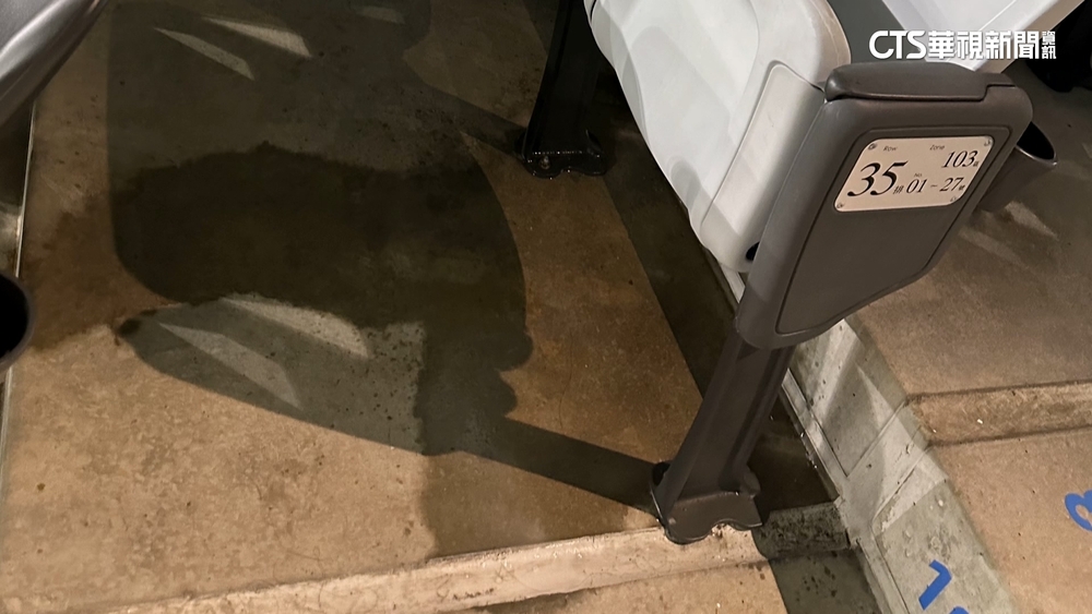 沒改善！　大巨蛋座位「整排漏水」　蔣萬安：將依約開罰