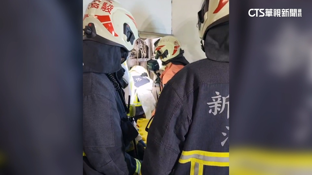 疑未戴安全帽！男拆電梯遭鋼索擊中　頭重創.斷掌亡