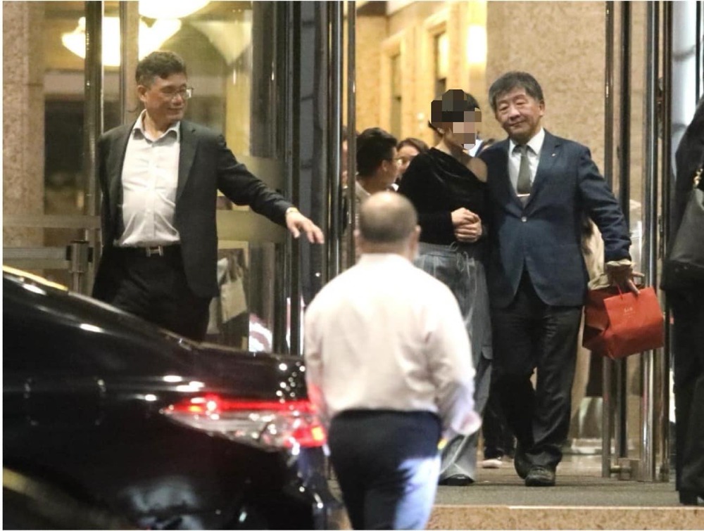 遭爆飯局有香肩美女送客　陳時中、王必勝：醫界聚餐不容抹黑