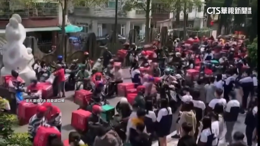 家長接送區變「外送區」　外送員午休擠爆內壢高中