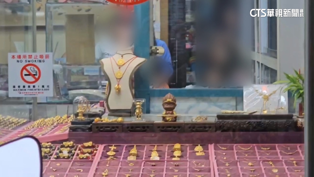 越籍鴛鴦盜洗劫30萬金飾　女接應被逮.男落跑