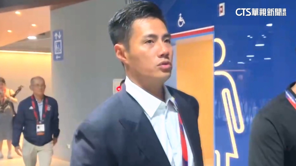 為台灣英雄打氣！　旅外投陳偉殷現身大巨蛋探班