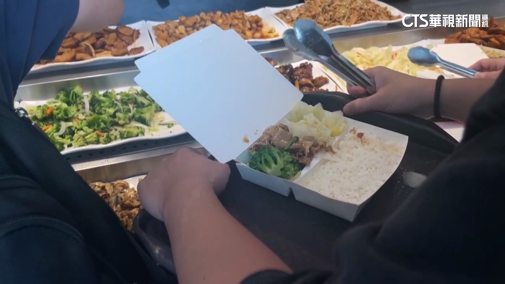 自助餐買3個相同便當現「3種價」　民眾：應是菜量差異