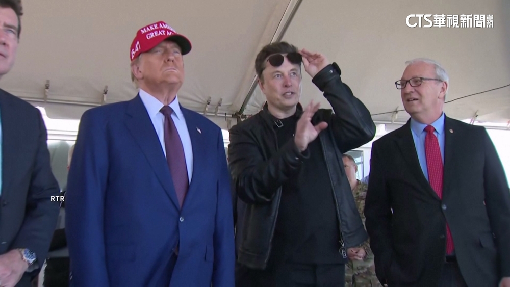 氣勢被馬斯克壓過？　專家：同框時川普肢體語言不尋常