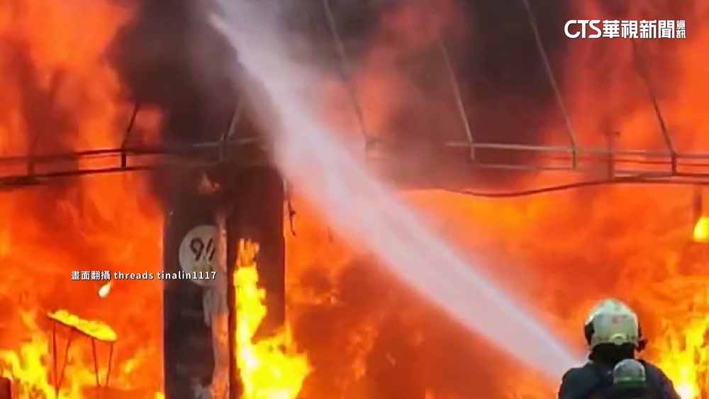 北市濟南路火警！手機行付之一炬　禍首疑鋰電池