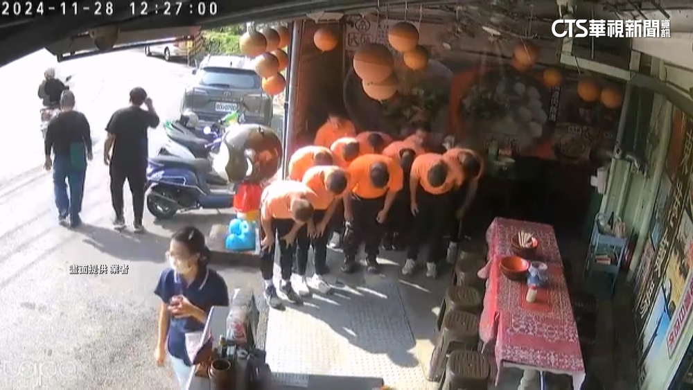 青少棒隊員用餐後「鞠躬致謝」　業者：辛苦都值得