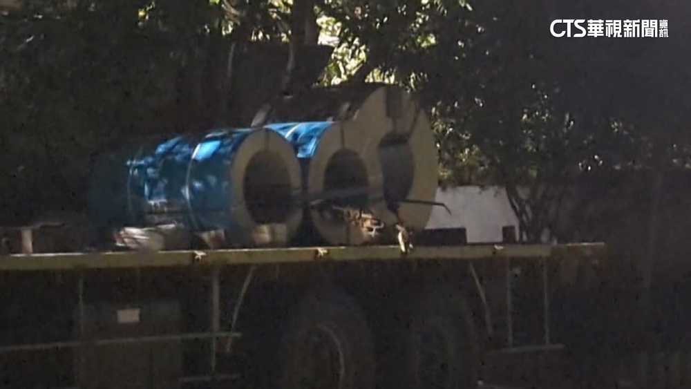 司機卸貨遭鋼捲砸頭斃命　台中勞檢處勒令停工