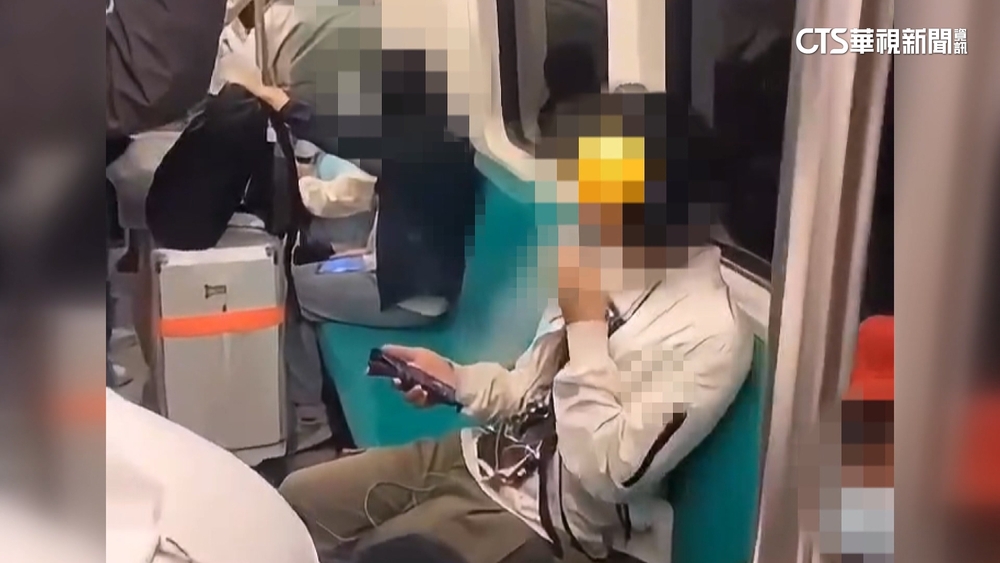 扯！　男車廂內抽菸眾人急掩口鼻　高捷：最高罰1萬