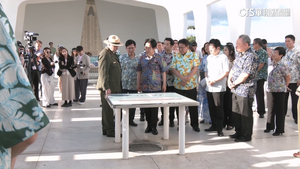 接待高規格！　賴總統抵夏威夷過境　州長親自機邊接機
