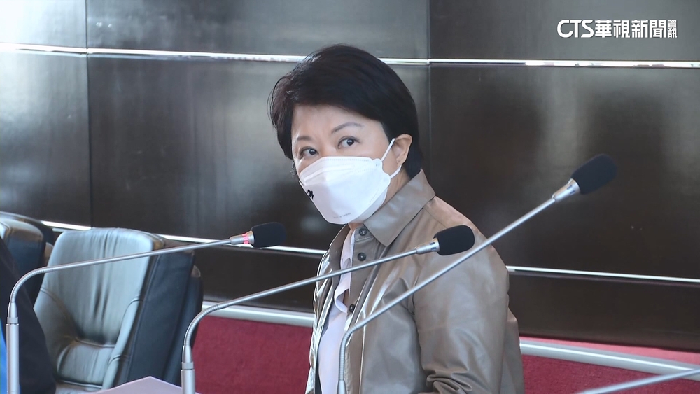 師報警抓小六生「警進校逮人」　盧秀燕震怒喊嚴懲