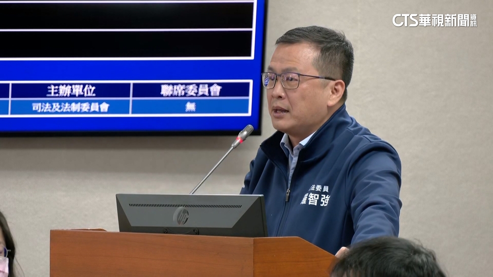 藍籲停砍軍公教年金　綠主張先開公聽會再審查