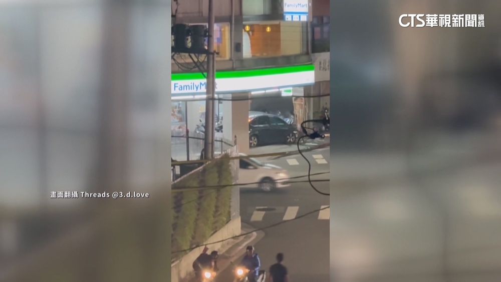 又是毒駕！　男失控逆向撞超商　車內搜毒煙彈.K盤