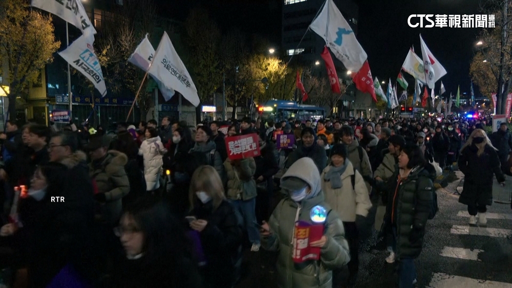 直擊首爾民主聖地光化門　民眾示威要尹錫悅下台