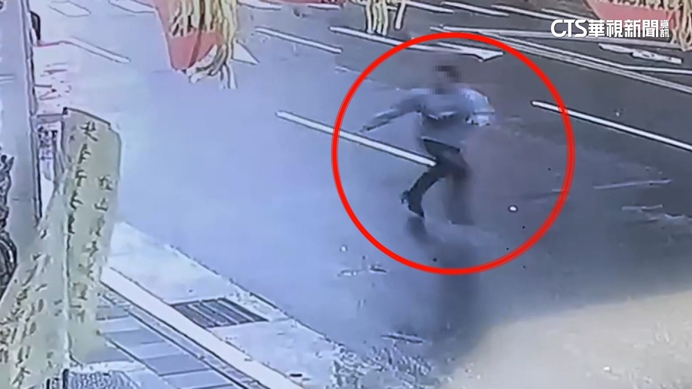 饒河夜市五金行遭隨機攻擊　老闆奮力抵抗縫6針