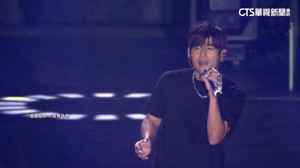 周杰倫大巨蛋演唱會day2　與「動力火車」合體唱經典歌