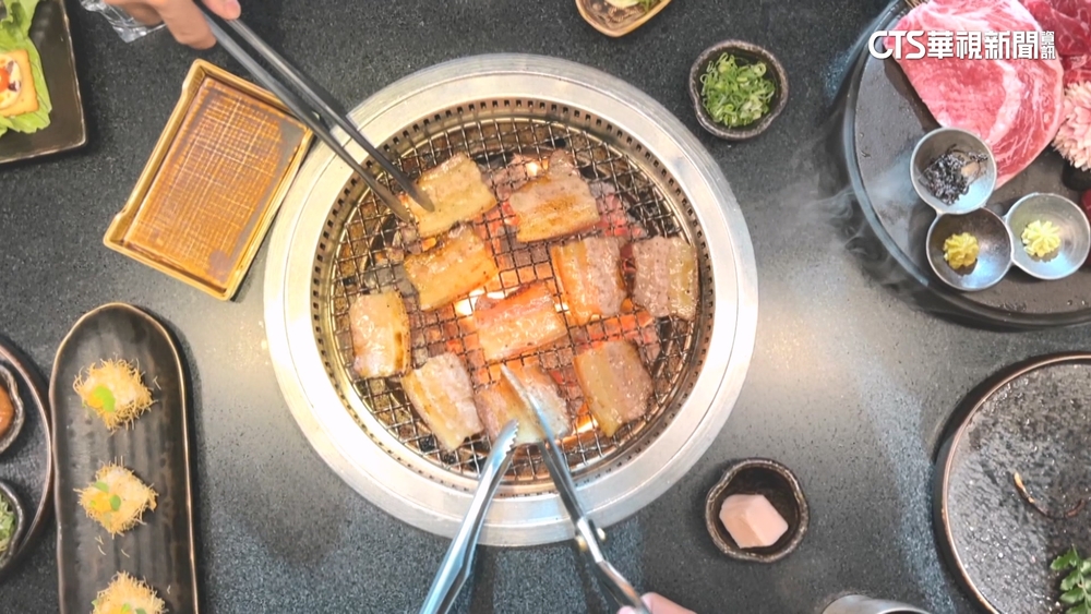 訂位變候位？　民眾負評疑遭刪　燒肉業者截稿前未回應