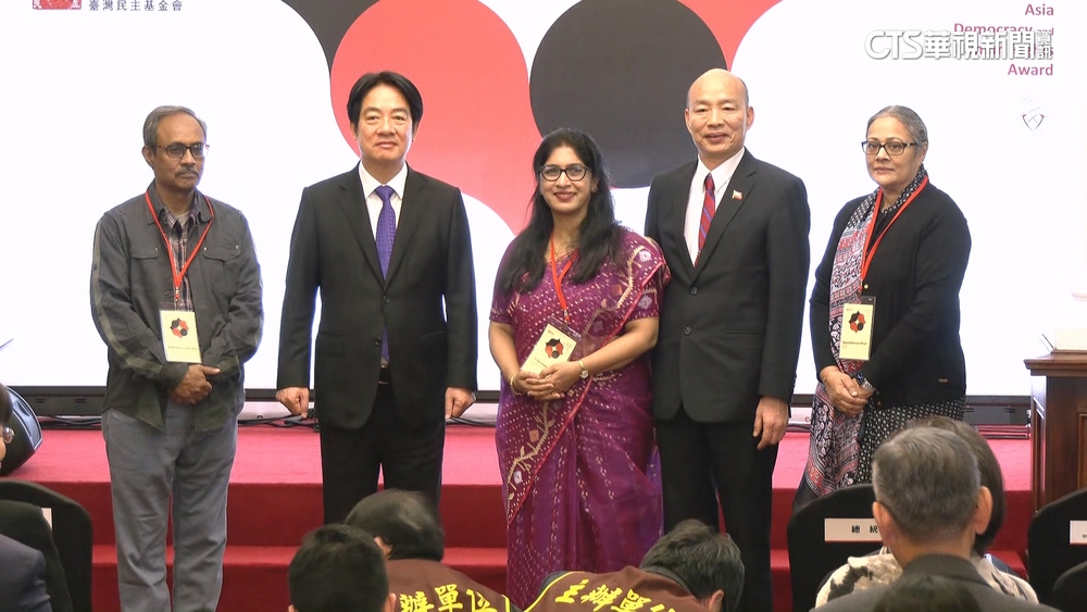 賴清德同框「咬耳朵」　派韓國瑜參加「川普就職」