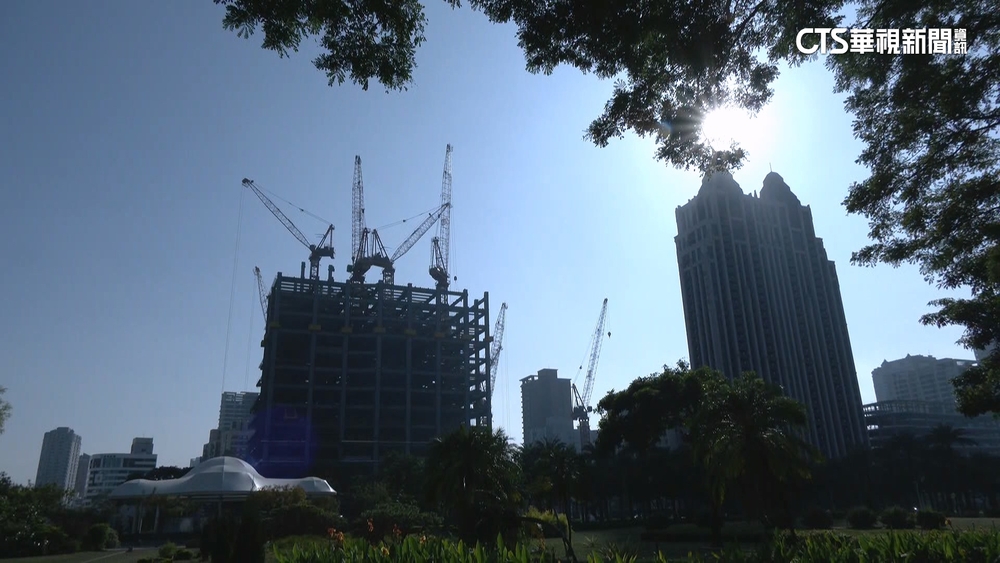 高雄巨蛋商圈商機大　婚宴會館改裝招租單坪2500起