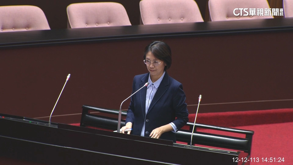 翁曉玲指德憲法法庭納粹時曾違憲　邱顯智：尚未成立