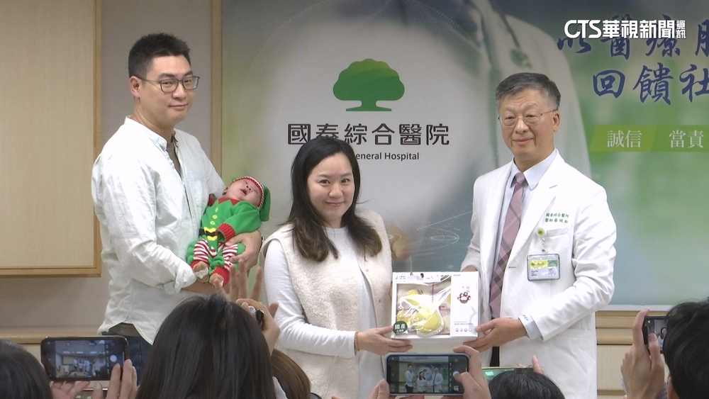 雙胞胎相隔111天　「延遲生產」破台灣紀錄