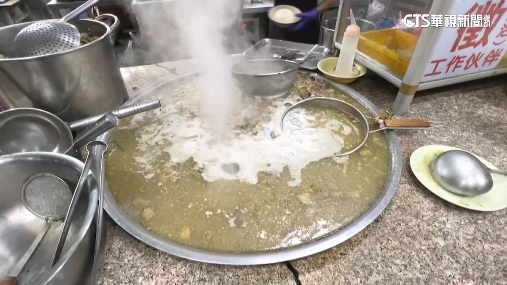 冷都要吃！　台南牛肉湯店人潮滿　高雄牛雜湯超美味