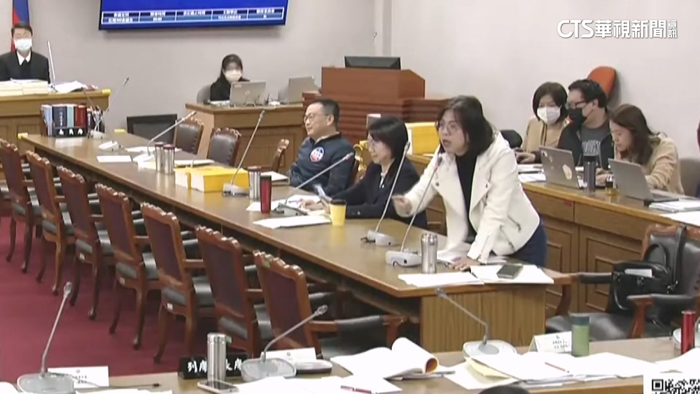 翁曉玲反諷「中國收復台灣有何不對」　林淑芬嗆是中國代表