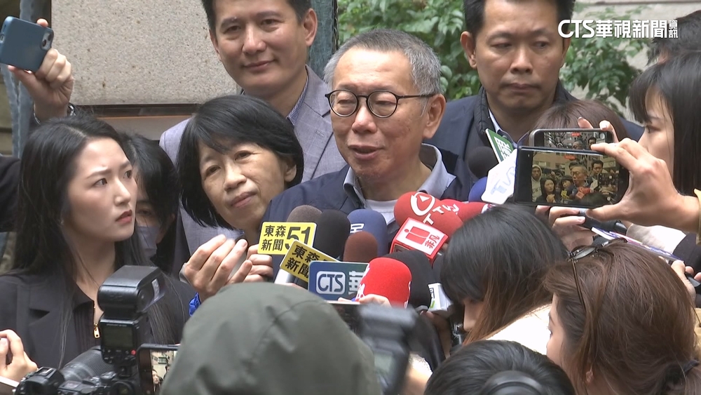 柯文哲3千萬交保後第二天　上午未踏出家門