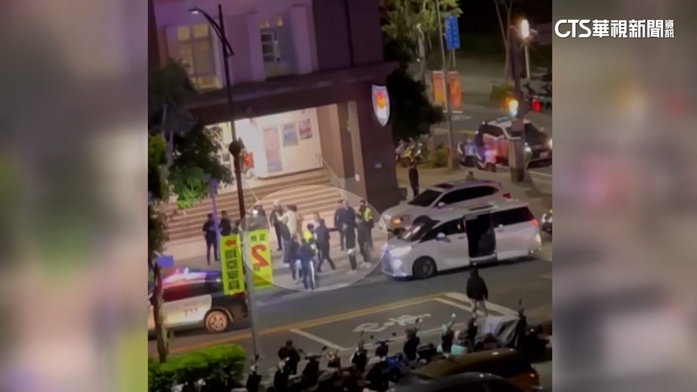 嚇壞！友墜樓亡　7煞關心嗆「包圍派出所」遭警壓制