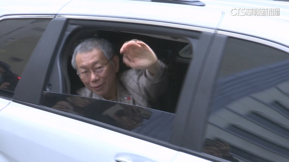 民眾黨職改選在即　媒體人分析：以柯文哲勢力為首