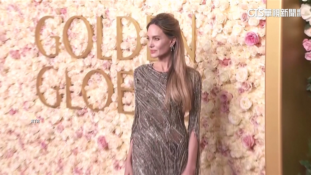 金球獎紅毯妮可基嫚秀美背.凱特布蘭琪金禮服再現