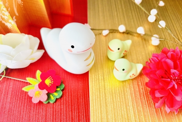 好運蛇進來！2025蛇年吉祥話在這　拜年、寫春聯不詞窮　