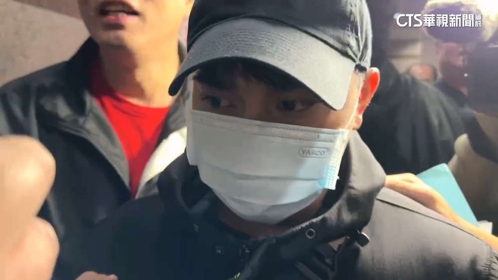 涉撞人肇逃首露面　邱軍函送地檢遭聲押禁見