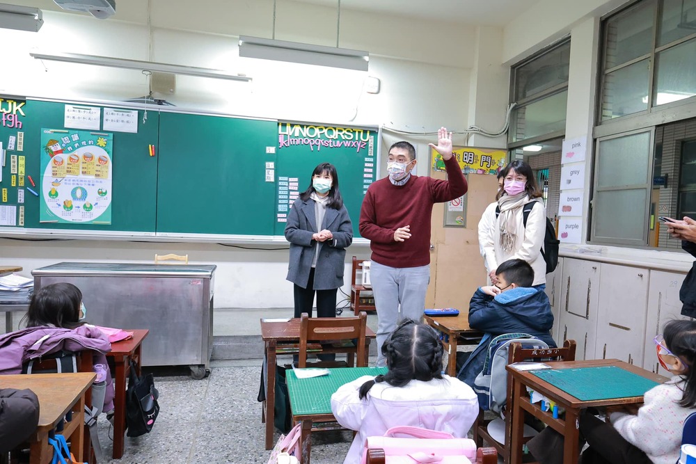 基隆成功國小19師生集體發燒、嘔吐　排除食物中毒疑諾羅病毒