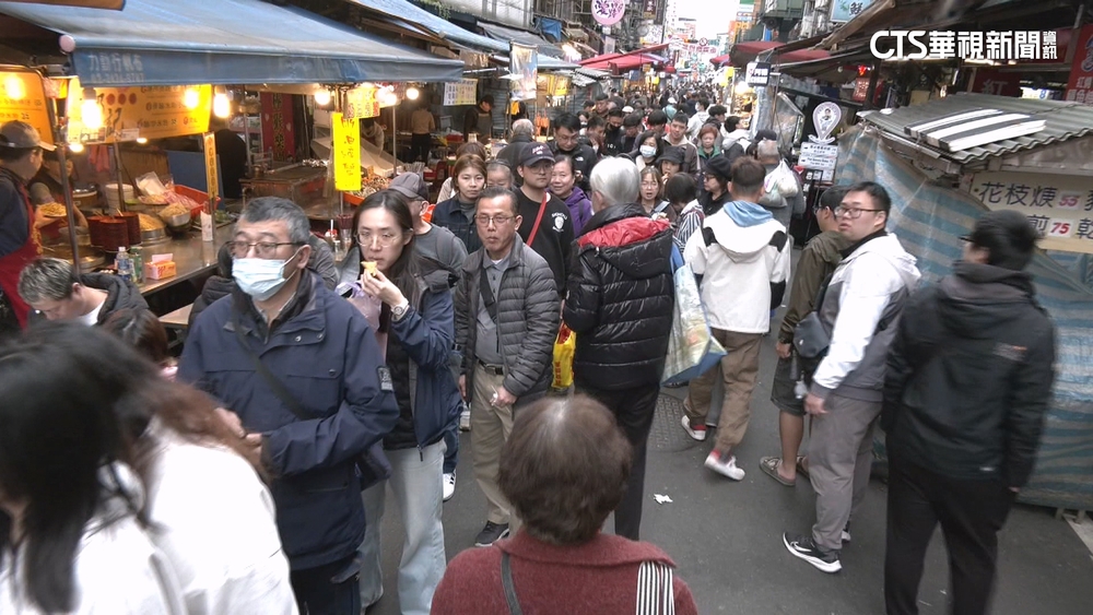 年節衝買氣！　基隆愛四路夜市即日起至初五不打烊