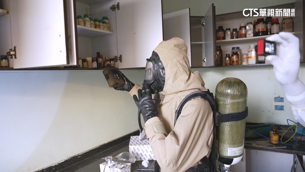 阿塞德垮台 CNN.白頭盔直擊化武實驗室