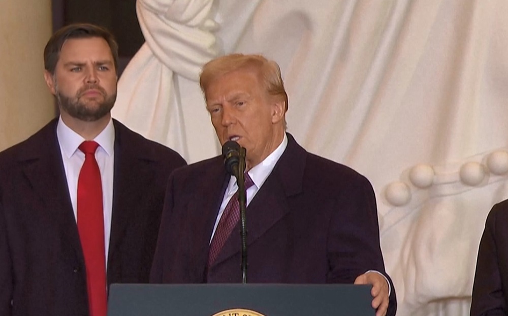 川普狂簽行政命令 宣布退世界衛生組織、巴黎氣候協定