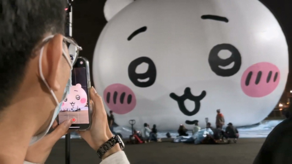 吉伊卡哇降臨高雄燈會！　高捷：輕軌C10站「12熱門日」午後禁上下車