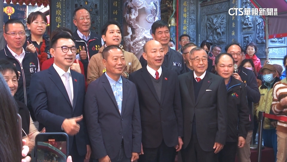 台中市長前哨戰？江啟臣合體盧.韓拜年　蕭美琴合體綠委