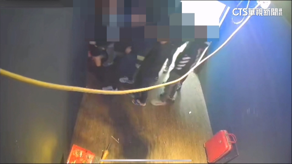 2女夜店爆衝突撂黑衣人助陣　12人通通抓起來