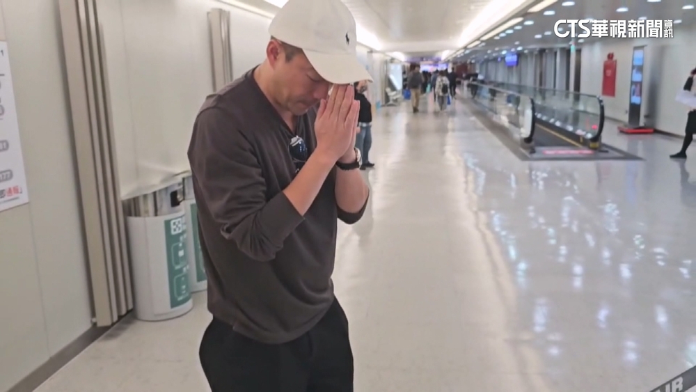 大S驟逝　汪小菲抵台紅眼眶：求你們多說她好話