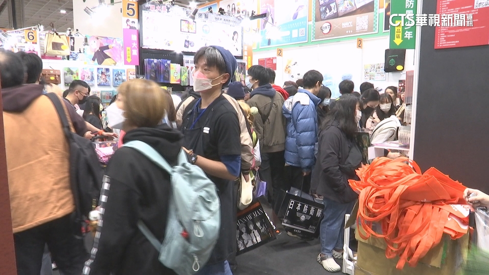 台北國際動漫節展期遇補班日　粉絲把握週日大血拼