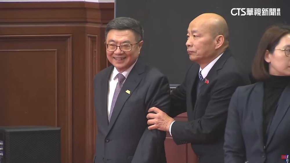 韓籲政院「總預算案不覆議」　黃國昌強硬：立場不變