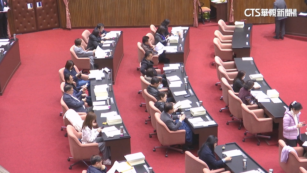 選罷法「加1版」未三讀　綠：何時推都行　　藍：再推無意義