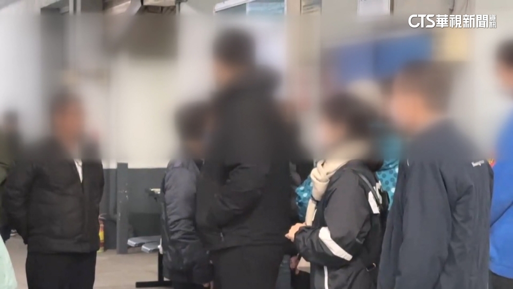 台中新光三越嚴重氣爆！　2樓管遇爆炸送醫不治