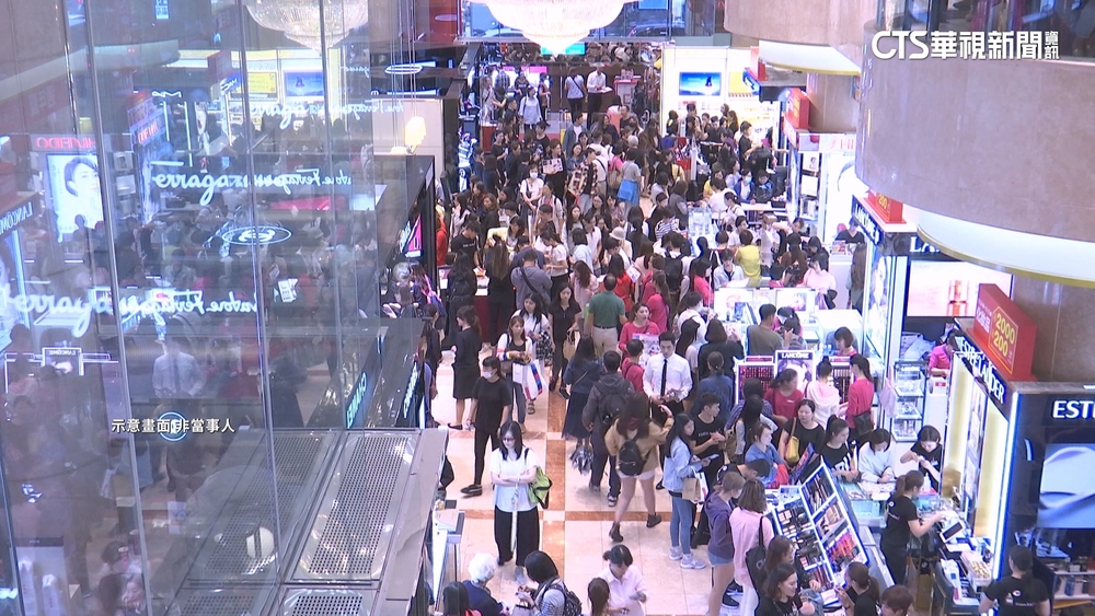 新光三越氣爆2樓管亡　前百貨業者：樓管不監工