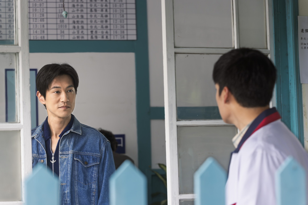 戲外的鍾承翰也有帶禮的習慣，他表示：「「這些不只是禮物，更是一種祝福，家人朋友都會記住。」