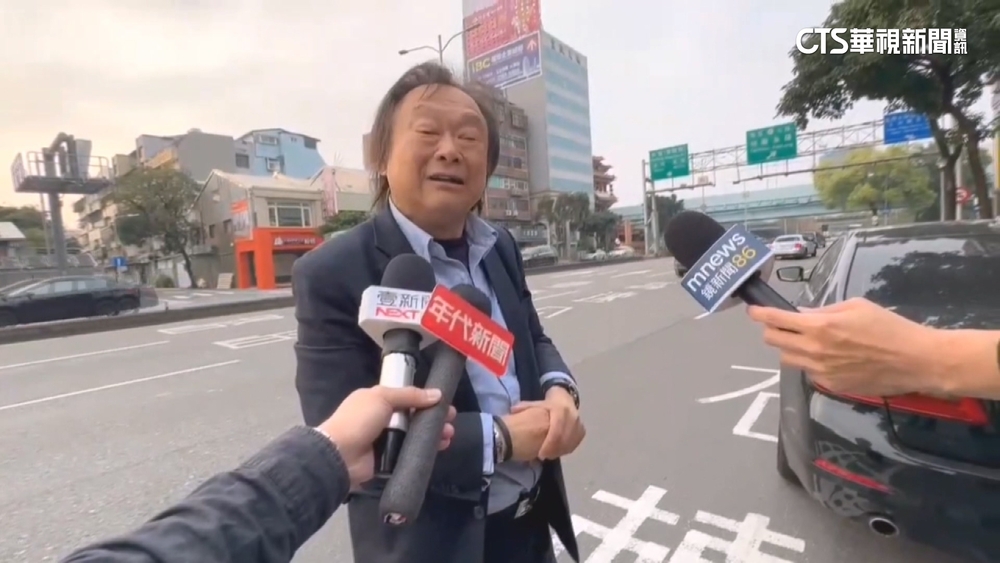 自駕跑私人行程遭追撞　王世堅發聲：我沒事啦！