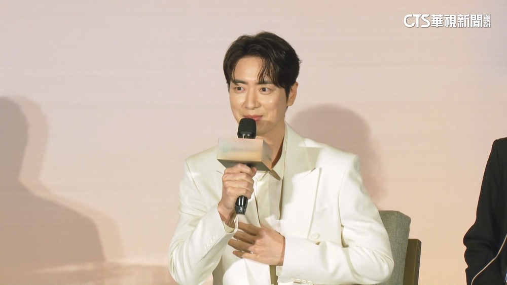 李浚赫來台！　自認「I人」對視500名粉絲好害羞